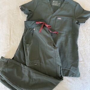 Figs Women’s  Gray Joggers with Red Drawstring